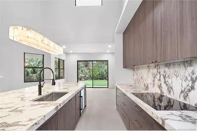 207 SE Via Bisento, Port Saint Lucie, FL 34952 - Photo 28