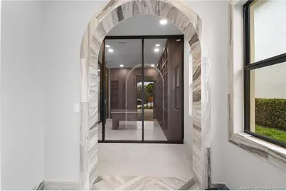 207 SE Via Bisento, Port Saint Lucie, FL 34952 - Photo 4