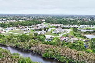 207 SE Via Bisento, Port Saint Lucie, FL 34952 - Photo 74