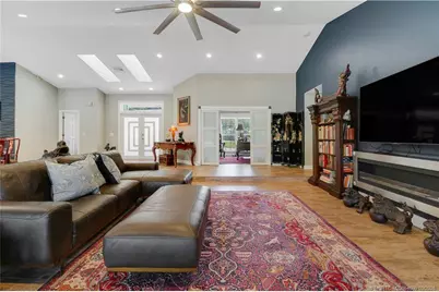 815 NE Stokes Terrace, Jensen Beach, FL 34957 - Photo 6