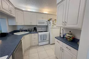 4492 NE Ocean Blvd, Jensen Beach, FL 34957 - Photo 4