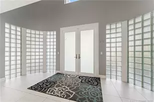 2318 NW Bay Colony Ct, Stuart, FL 34994 - Photo 8
