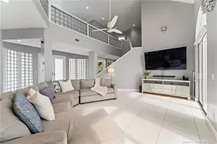 2318 NW Bay Colony Ct, Stuart, FL 34994 - Photo 14