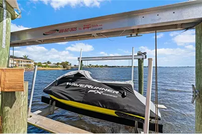 2318 NW Bay Colony Court, Stuart, FL 34994 - Photo 70