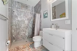 2318 NW Bay Colony Ct, Stuart, FL 34994 - Photo 30