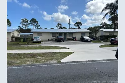 4058 Oleander Avenue, Fort Pierce, FL 34982 - Photo 4