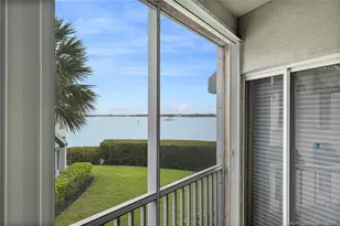 164 NE Edgewater Dr, Stuart, FL 34996 - Photo 16