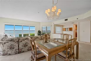 164 NE Edgewater Dr, Stuart, FL 34996 - Photo 8