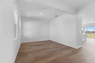 11310 NW Blockbird Dr, Port Saint Lucie, FL 34987 - Photo 10