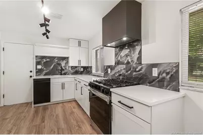 2702 Sheraton Boulevard, Fort Pierce, FL 34946 - Photo 6