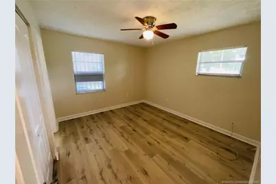 204 N 28th Street, Fort Pierce, FL 34947 - Photo 6