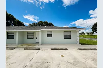 204 N 28th Street, Fort Pierce, FL 34947 - Photo 1