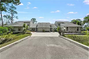 3273 NE Holly Creek Dr, Jensen Beach, FL 34957 - Photo 2