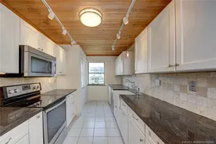 10044 S Ocean Dr, Jensen Beach, FL 34957 - Photo 14