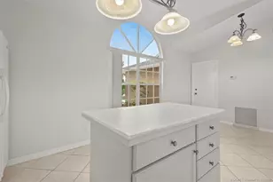 517 SW College Park Rd, Port Saint Lucie, FL 34953 - Photo 16