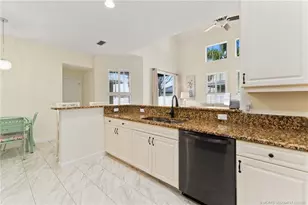 10627 SW Cam Run, Port Saint Lucie, FL 34987 - Photo 10