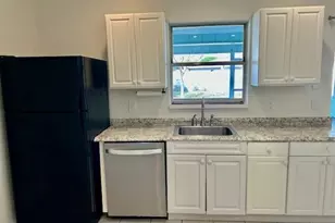 921 SW Cairo Ave, Port Saint Lucie, FL 34953 - Photo 8