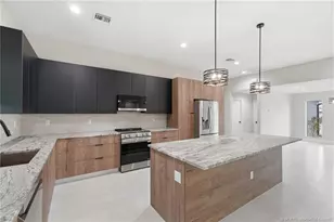 1457 SW Dow Ln, Port Saint Lucie, FL 34953 - Photo 8