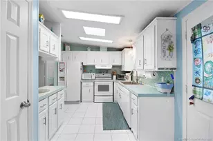 7073 Birchwood Ln, Stuart, FL 34997 - Photo 12