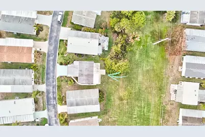 7073 Birchwood Lane, Stuart, FL 34997 - Photo 36