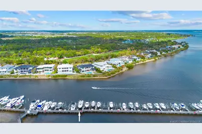 84 SW Hatteras Court, Palm City, FL 34990 - Photo 10