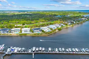 84 SW Hatteras Ct, Palm City, FL 34990 - Photo 10