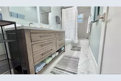 323 SW Ridge Lane, Stuart, FL 34994 - Photo 12