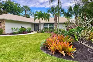 323 SW Ridge Ln, Stuart, FL 34994 - Photo 4