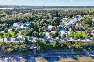 5603 S Indian River Dr, Fort Pierce, FL 34982 - Photo 28