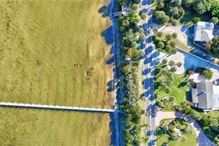 5603 S Indian River Dr, Fort Pierce, FL 34982 - Photo 36