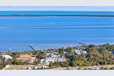 5603 S Indian River Drive, Fort Pierce, FL 34982 - Photo 16