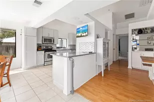 3093 NE Ivy Ln, Jensen Beach, FL 34957 - Photo 16