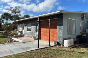 4800 SE Ebbtide Ave, Port Salerno, FL 34997 - Photo 2