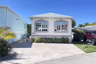 1352 Nettles Blvd, Jensen Beach, FL 34957 - Photo 2