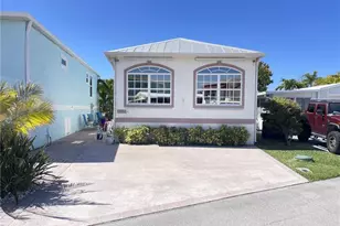 1352 Nettles Blvd, Jensen Beach, FL 34957 - Photo 1