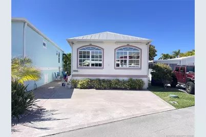 1352 Nettles Boulevard, Jensen Beach, FL 34957 - Photo 2