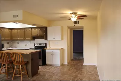 2600 S Kanner Highway #J10, Stuart, FL 34994 - Photo 4