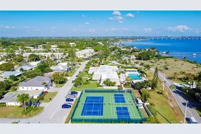 1800 SE Saint Lucie Boulevard #9-107, Stuart, FL 34996 - Photo 22