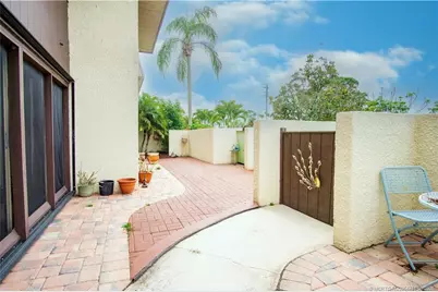 1800 SE Saint Lucie Boulevard #9-107, Stuart, FL 34996 - Photo 18