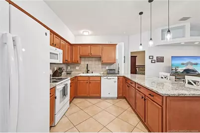 621 NW Broken Oak Trail, Jensen Beach, FL 34957 - Photo 14