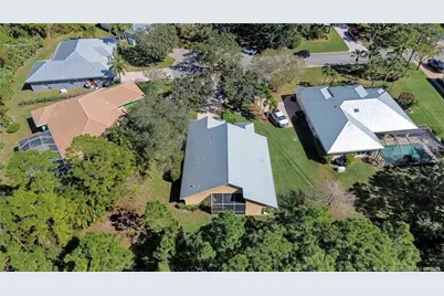 8388 SW Masthead Drive, Stuart, FL 34997 - Photo 4