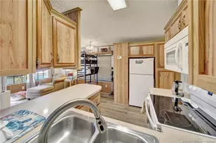 10851 S Ocean Dr, Jensen Beach, FL 34957 - Photo 14