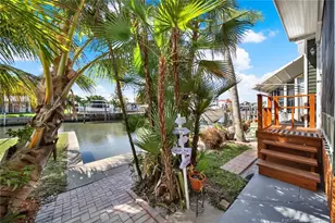 10851 S Ocean Dr, Jensen Beach, FL 34957 - Photo 24