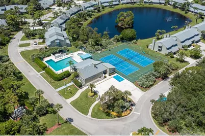 912 NE Sandalwood Place, Jensen Beach, FL 34957 - Photo 36