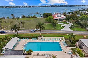 3160 SE Gran Via Way, Stuart, FL 34996 - Photo 32