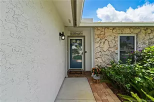 3160 SE Gran Via Way, Stuart, FL 34996 - Photo 4