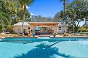 892 SE St Lucie Blvd, Stuart, FL 34996 - Photo 8