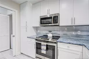 391 NE Plantation Rd, Stuart, FL 34996 - Photo 18