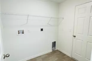 934 SW McDevitt Ave, Port Saint Lucie, FL 34953 - Photo 18