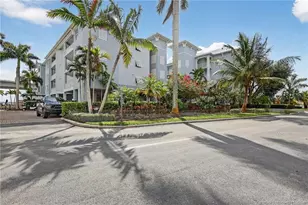 215 NW Flagler Ave, Stuart, FL 34994 - Photo 4
